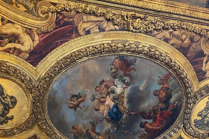 Explore Versailles: Semi-Private Small-Group Palace & Gardens Tour photo 3
