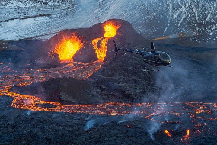 Reykjavik Helicopter Tour: Overfly Reykjanes Volcanoes & Lava Fields photo 6