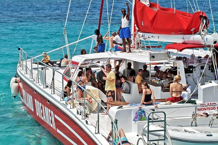 Catamaran to Dunn's River Falls: Snorkel, Sail and Climb from Ocho Rios photo 2