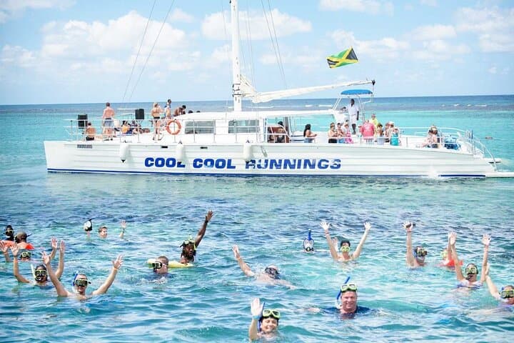 Catamaran to Dunn's River Falls: Snorkel, Sail and Climb from Ocho Rios photo 3