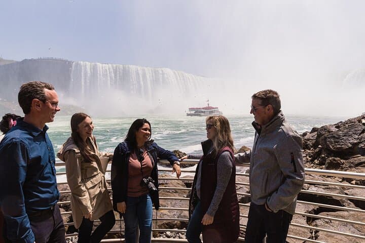 Skylon Tower & Journey Behind the Falls: Panorama, Daredevils & Tunnel Views at Niagara Falls