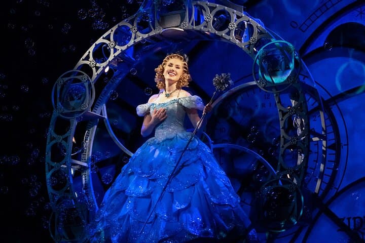 Wicked on Broadway: Inside the Gershwin Theatre's Oz