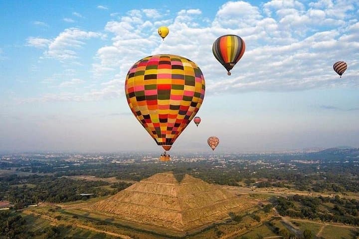 Hot-Air Balloon Over Teotihuacan: Sunrise Flight, Cave Breakfast & Archaeology Tour photo 1