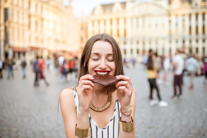 Private Bruges Walking Tour: Iconic Sights & Chocolate Tasting photo 5