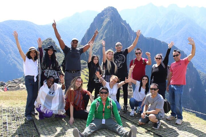 4-Day Cusco and Machu Picchu: Sacred Valley, Machu Picchu & Rainbow Mountain