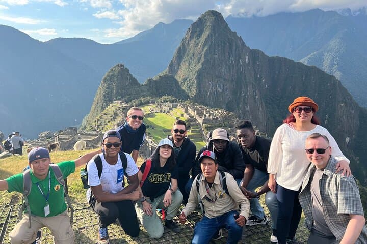 4-Day Cusco and Machu Picchu: Sacred Valley, Machu Picchu & Rainbow Mountain photo 2