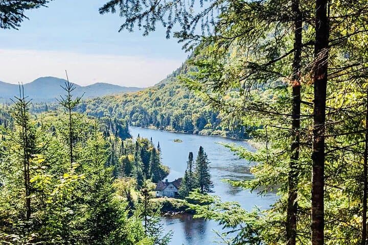 Guided Hike to the Valley Viewpoints in Jacques-Cartier National Park from Quebec City photo 6