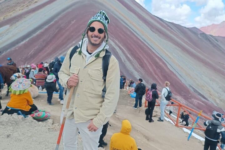 Hiking Vinicunca (Rainbow Mountain): What to Expect from Cusco Day Tours