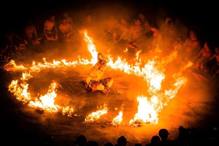 Uluwatu Sunset, Kecak Dance & Jimbaran Seafood Evening photo 6