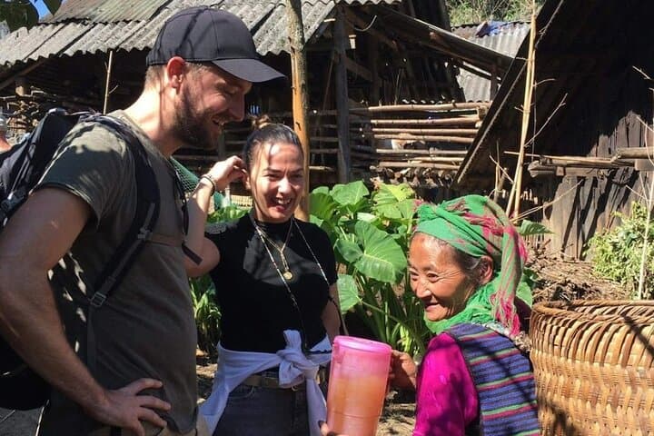4-Day Trekking in Ha Giang: Tay Con Linh & Dong Van Karst Plateau photo 2