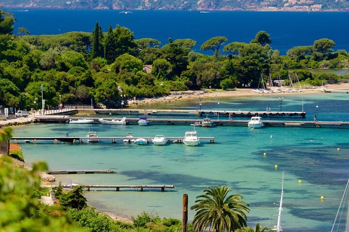 Private Boat Tour to the Lerins Islands from Cannes