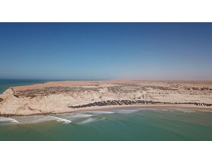 Arich Pointbreak Surf Trip — Dakhla Long-Wave Surf Adventure & Beach BBQ photo 3