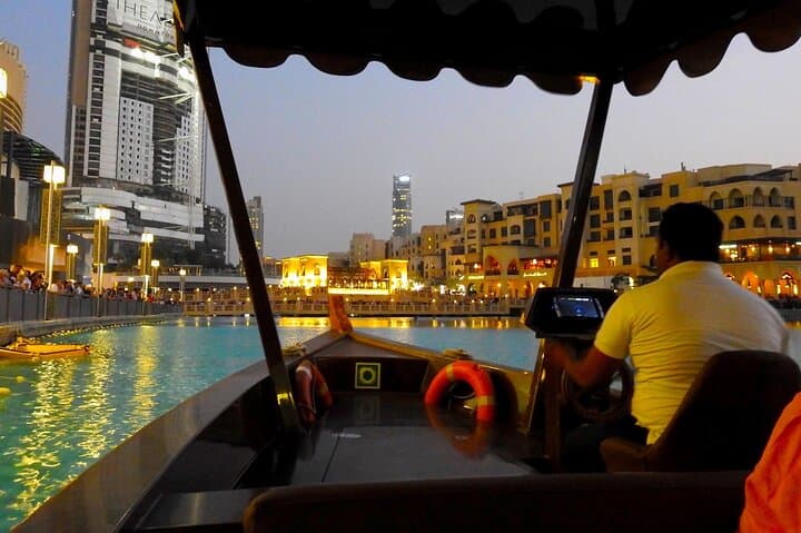 Dubai Fountain Abra Lake Ride & Show Tickets photo 3