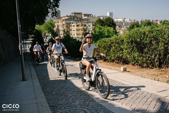 Porto in 3 Hours: Electric Bike Highlights Along the Douro photo 3