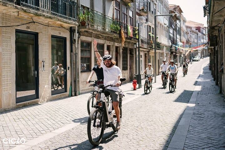 Porto in 3 Hours: Electric Bike Highlights Along the Douro photo 5