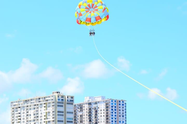 Parasail Over Fort Lauderdale: 800ft Atlantic Flights with Dolphin and Turtle Views photo 2