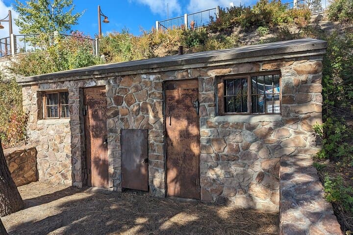 Tahoe City Scavenger Hunt: Self-Guided Walking Tour & Game photo 4