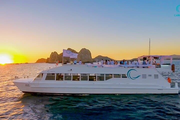 Sunset Luxury Catamaran Cruise to El Arco with Dinner & Live Music photo 4