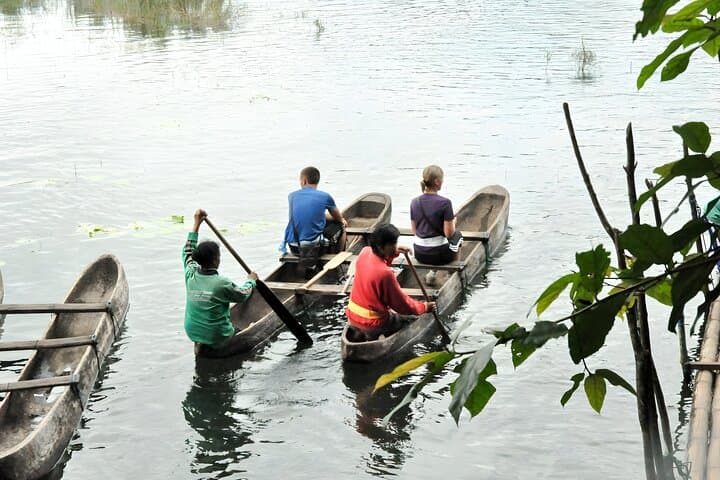 Tamblingan Lake Jungle Trek: Bali Rainforest Trek & Traditional Canoe photo 3