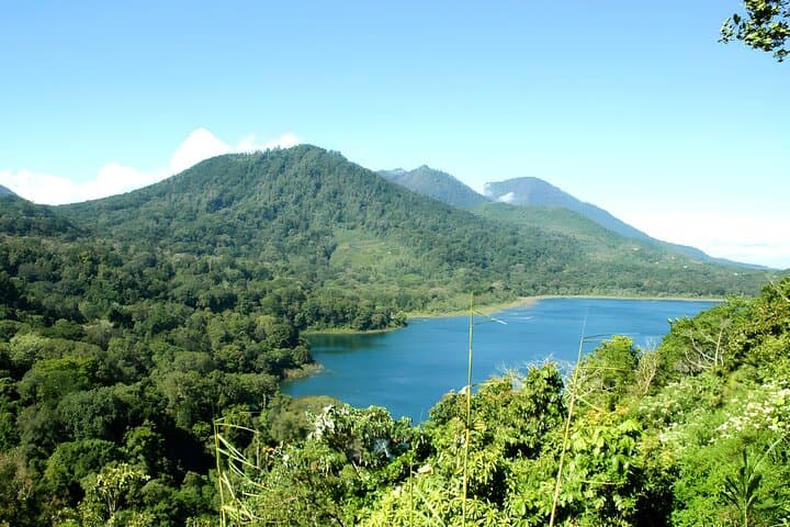 Tamblingan Lake Jungle Trek: Bali Rainforest Trek & Traditional Canoe photo 6