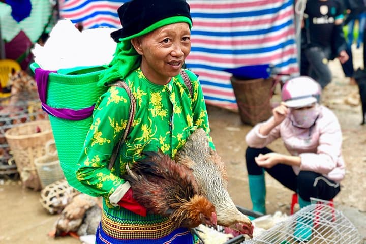 4-Day Trekking in Ha Giang: Tay Con Linh & Dong Van Karst Plateau photo 3
