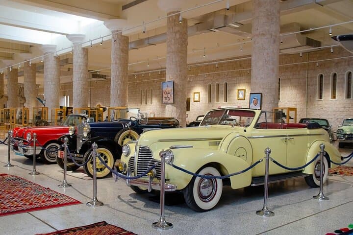Private Combo Tour: Sheikh Faisal Museum & Al Shahaniya Camel Racing Track photo 4