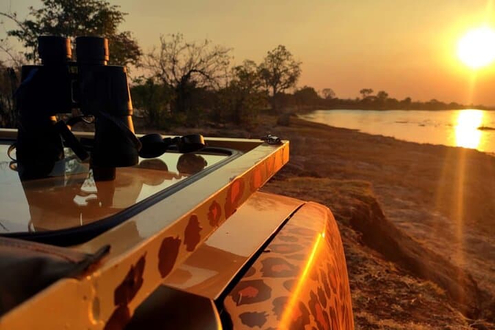 Zambezi National Park 4x4 Safari: Game Drive from Victoria Falls photo 1
