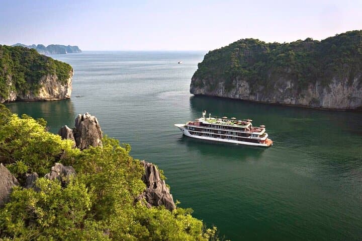 2-Day Era Cruise: Halong Bay & Lan Ha Bay Overnight from Hanoi photo 1