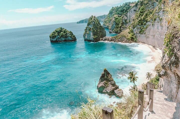 Full-Day Nusa Penida East & West Tour with Snorkeling: Kelingking, Diamond Beach & Manta Bays photo 4