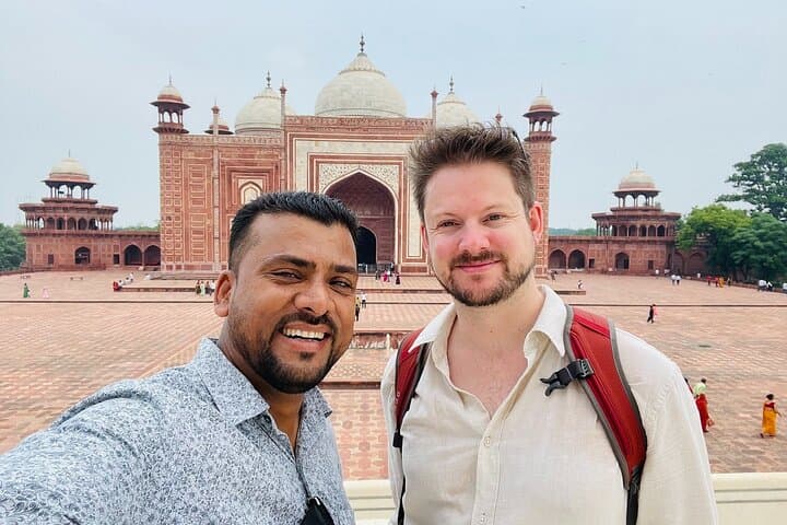 Private Day Tour from Delhi to the Taj Mahal, Agra Fort & Fatehpur Sikri photo 5