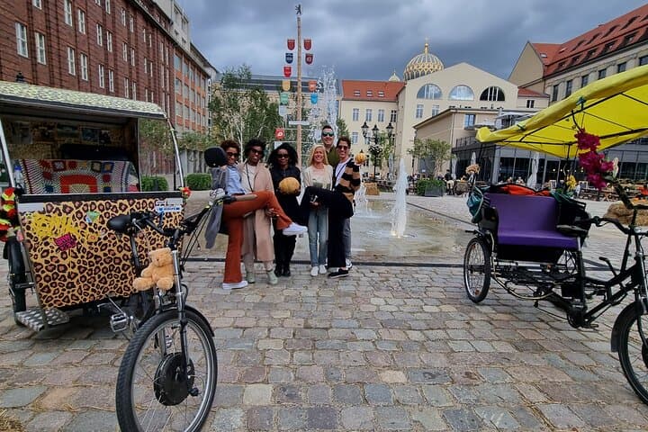 Romantic Berlin Rickshaw Rickshaw & Photo Tour from Brandenburg Gate photo 5