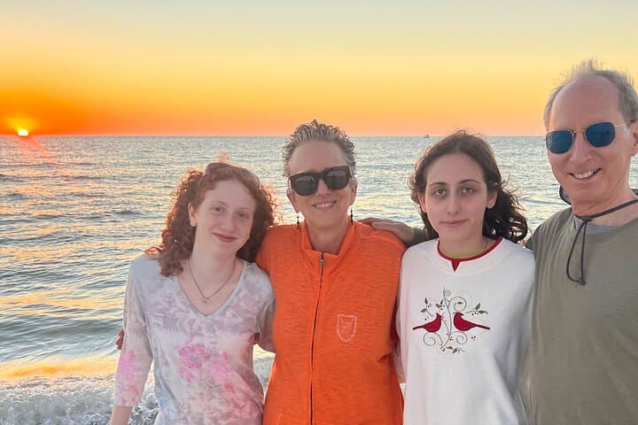 Sunset Eco Cruise of Marco Island & Ten Thousand Islands: Shelling, Dolphins & Golden-Hour Views photo 2