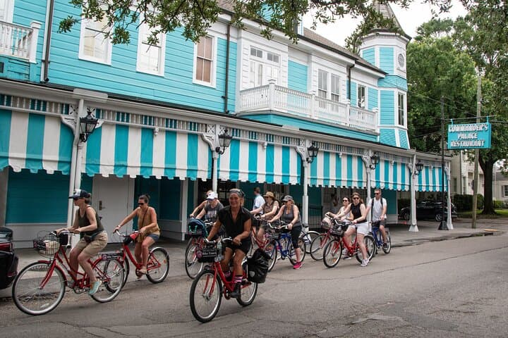 Garden District Craft Beer Bike Tour in New Orleans: Ride, Taste & Explore photo 3