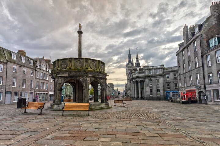 Aberdeen Private Walking Tour: Art, History & Hidden Gems in 90 Minutes photo 4