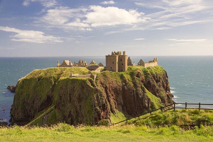 Dunnottar to Dinnet: Private Full-Day History and Nature Tour from Aberdeen photo 3