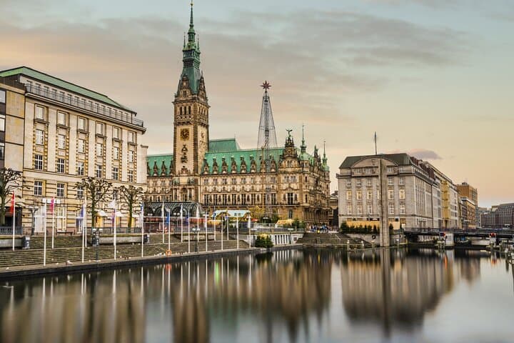 Hamburg Shore Tour: Full-Day Private Cruise Port Excursion