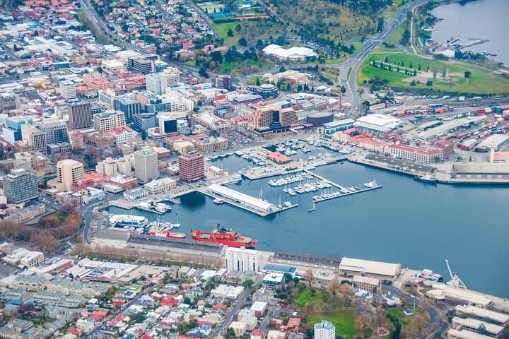 Hobart Shore Excursion: Full-Day Private Tour from Hobart Cruise Port photo 2