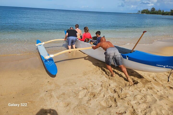 North Shore Outrigger Canoe and Turtle Snorkel — Haleiwa Private Tour photo 5