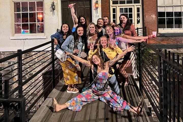 New Orleans Spooky Spirits Haunted Pub Crawl — French Quarter Ghost Tour with Drinks