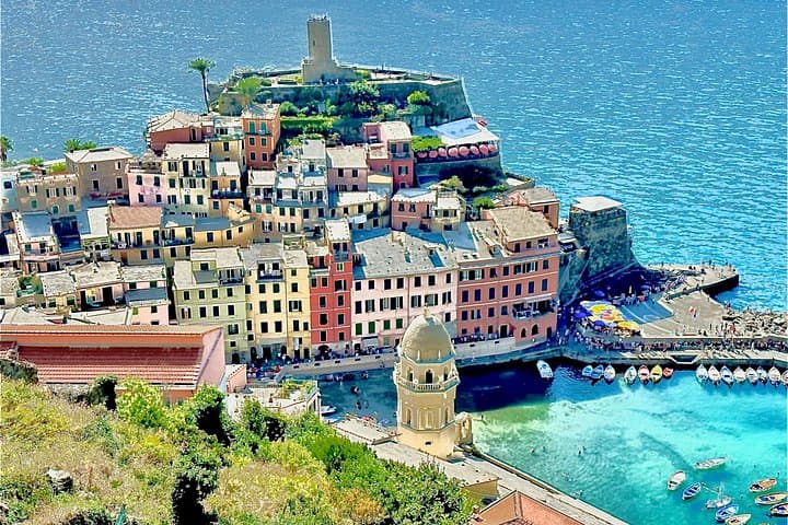 Private Cinque Terre Day Trip from Genoa: Monterosso, Vernazza & Manarola by Train photo 3