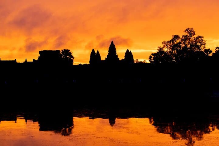 Sunrise at Angkor Wat: Private Guided Tour of the Angkor Temples photo 3