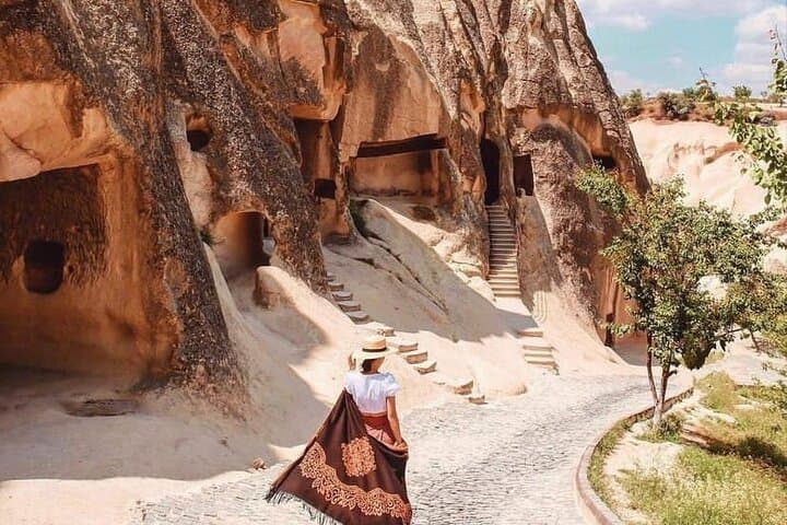 Cappadocia Red Tour from Göreme: Uchisar, Monks Valley, Zelve & Avanos photo 3