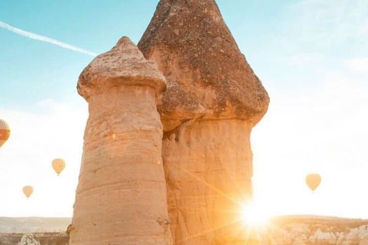 Cappadocia Red Tour from Göreme: Uchisar, Monks Valley, Zelve & Avanos