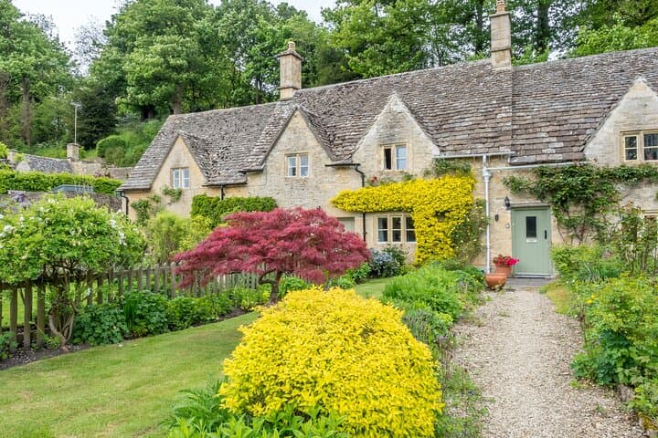 Cotswolds and Oxford Day Tour from Bath — Small-Group Countryside & College Walks photo 6