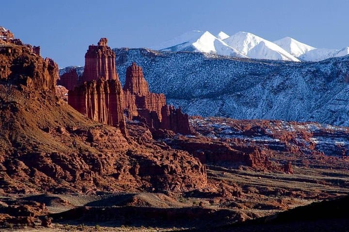 Moab Backcountry Arches Helicopter Tour: 30-Minute Scenic Flight Over Canyonlands photo 2