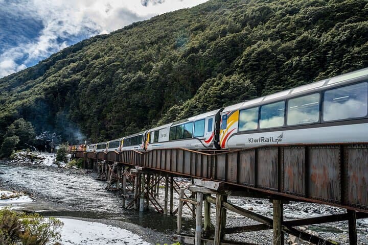 Christchurch to Arthur's Pass Day Tour — TranzAlpine Train, Castle Hill & Devils Punchbowl