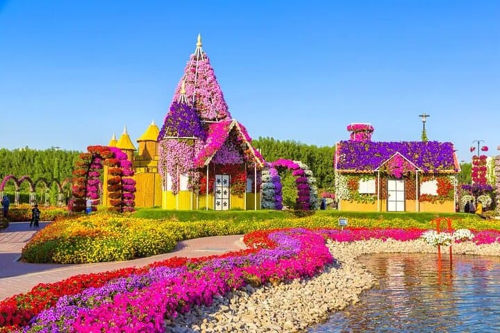 Miracle Garden, Dubai Frame & Global Village: One-Day Dubai Combo Guide photo 2
