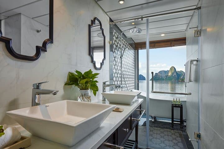 Capella Cruise: 3-Day Halong & Lan Ha Bay Explorer from Hanoi photo 3