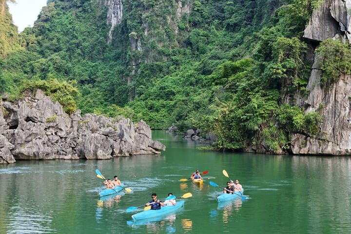 Gen Z Cruise: 3-Day Halong & Lan Ha Bay Adventure from Hanoi photo 3