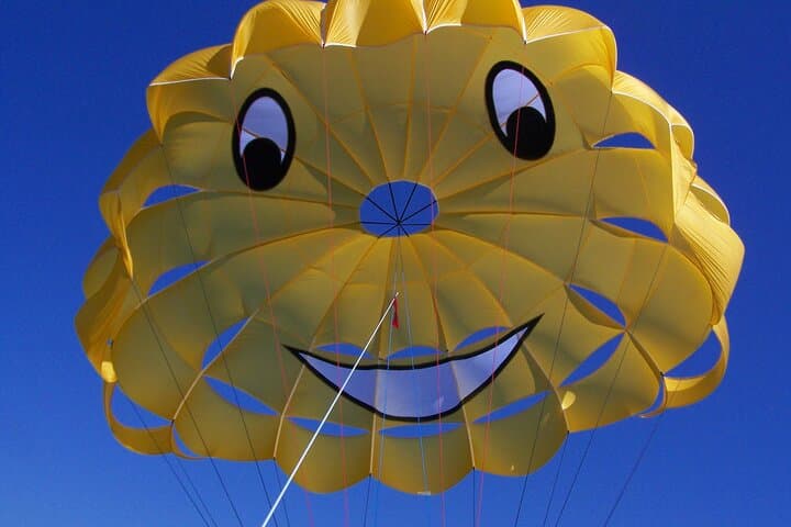 Destin Parasailing Experience: Soar 400 Feet Above Emerald Gulf Waters photo 6